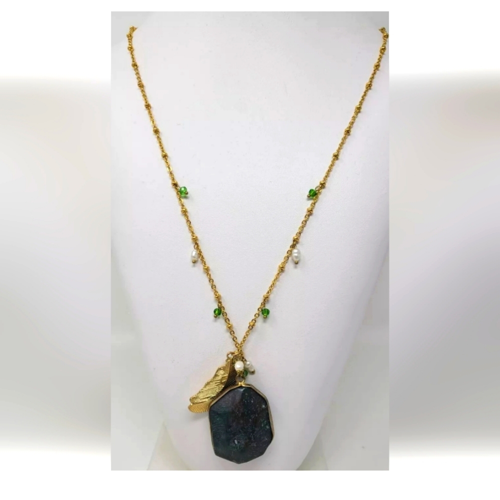 NWT Joseph Nogucci Goldtone Large Stone Necklace